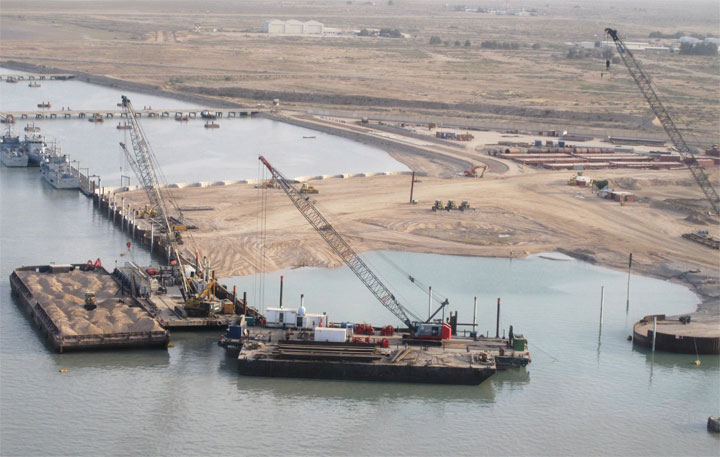 Iraqi naval Pier construction